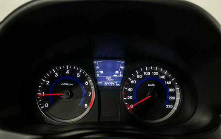 Hyundai Solaris II рестайлинг, 2012 год, 807 000 рублей, 11 фотография