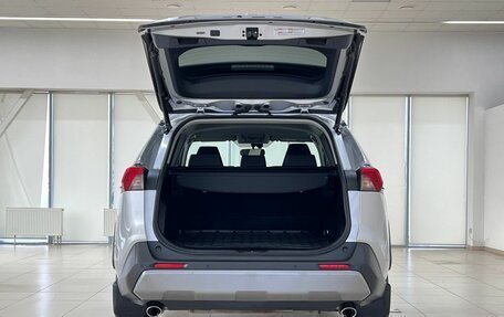 Toyota RAV4, 2019 год, 3 100 000 рублей, 40 фотография