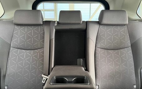 Toyota RAV4, 2019 год, 3 100 000 рублей, 39 фотография