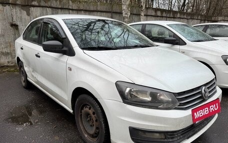 Volkswagen Polo VI (EU Market), 2016 год, 550 000 рублей, 2 фотография