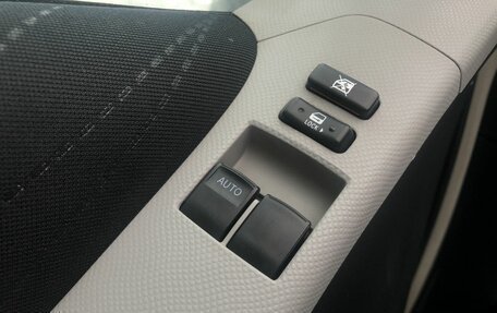 Toyota Yaris III рестайлинг, 2007 год, 585 000 рублей, 13 фотография