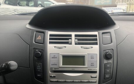 Toyota Yaris III рестайлинг, 2007 год, 585 000 рублей, 14 фотография