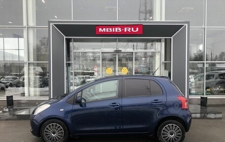 Toyota Yaris III рестайлинг, 2007 год, 585 000 рублей, 8 фотография