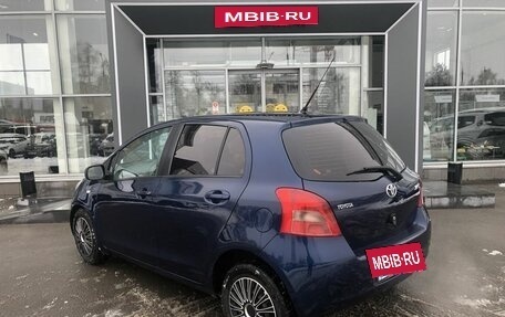 Toyota Yaris III рестайлинг, 2007 год, 585 000 рублей, 7 фотография