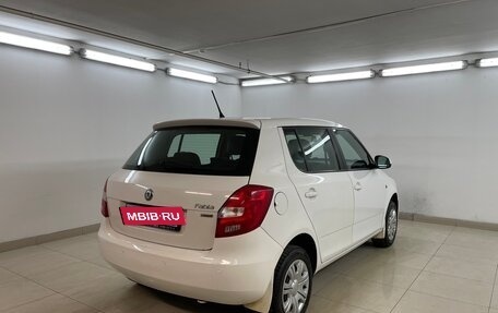 Skoda Fabia II, 2012 год, 830 000 рублей, 4 фотография
