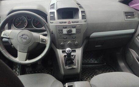 Opel Zafira B, 2007 год, 530 000 рублей, 9 фотография