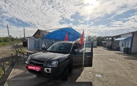 Hyundai Tucson III, 2008 год, 990 000 рублей, 4 фотография