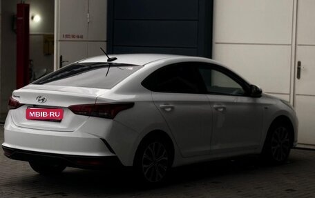 Hyundai Solaris II рестайлинг, 2021 год, 1 260 000 рублей, 6 фотография