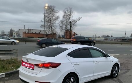 Hyundai Elantra VI рестайлинг, 2018 год, 1 299 000 рублей, 4 фотография