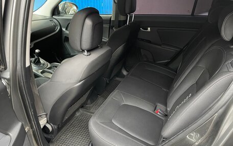 KIA Sportage III, 2011 год, 870 000 рублей, 13 фотография