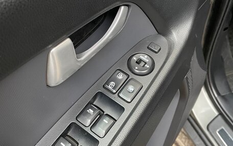 KIA Sportage III, 2011 год, 870 000 рублей, 11 фотография