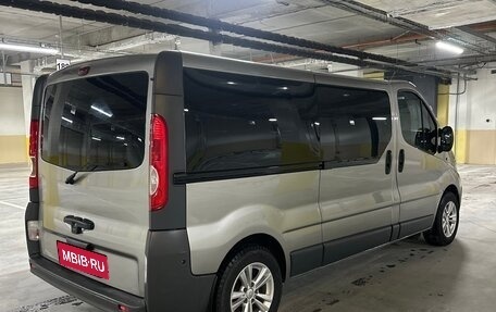 Renault Trafic, 2014 год, 2 000 000 рублей, 5 фотография