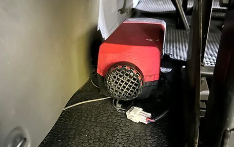 Renault Trafic, 2014 год, 2 000 000 рублей, 17 фотография