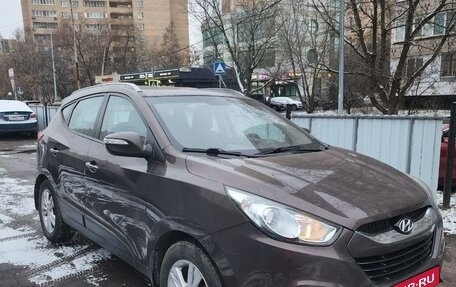 Hyundai ix35 I рестайлинг, 2010 год, 850 000 рублей, 2 фотография
