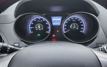 Hyundai ix35 I рестайлинг, 2010 год, 850 000 рублей, 12 фотография