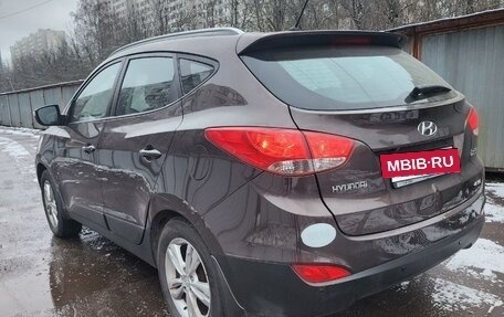 Hyundai ix35 I рестайлинг, 2010 год, 850 000 рублей, 6 фотография