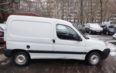 Peugeot Partner II рестайлинг 2, 2011 год, 420 000 рублей, 3 фотография