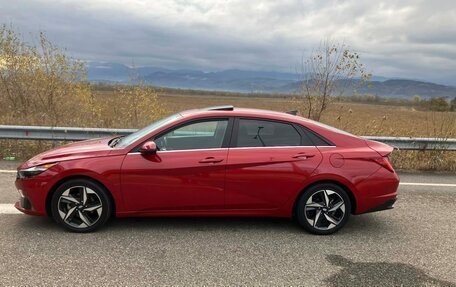 Hyundai Elantra, 2022 год, 1 820 000 рублей, 6 фотография