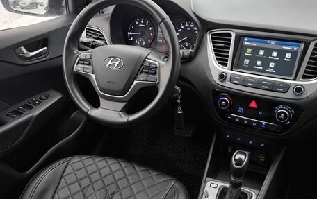 Hyundai Solaris II рестайлинг, 2019 год, 1 490 000 рублей, 12 фотография