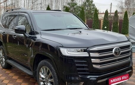 Toyota Land Cruiser, 2021 год, 9 000 000 рублей, 3 фотография