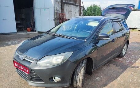 Ford Focus III, 2013 год, 470 000 рублей, 2 фотография