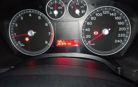 Ford Focus II рестайлинг, 2007 год, 9 фотография