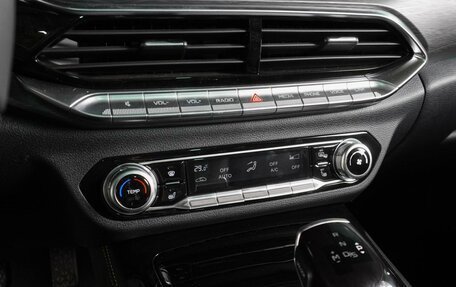 FAW Bestune T77, 2024 год, 2 099 000 рублей, 13 фотография