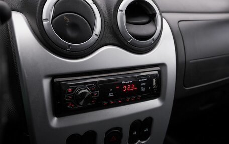 Renault Sandero I, 2013 год, 694 000 рублей, 7 фотография