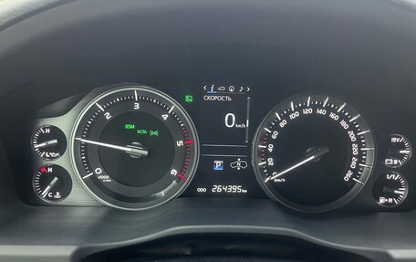 Toyota Land Cruiser 200, 2016 год, 7 300 000 рублей, 5 фотография