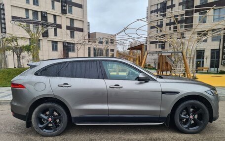 Jaguar F-Pace, 2018 год, 3 350 000 рублей, 4 фотография