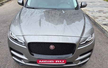 Jaguar F-Pace, 2018 год, 3 350 000 рублей, 14 фотография