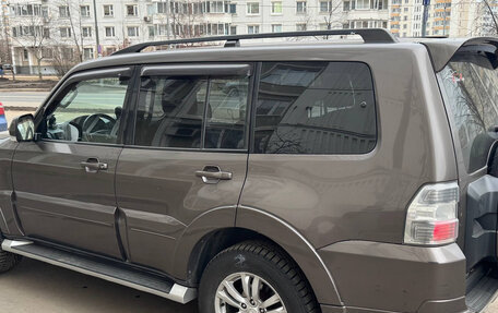 Mitsubishi Pajero IV, 2011 год, 2 300 000 рублей, 5 фотография