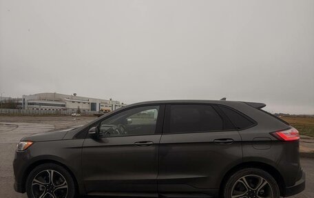 Ford Edge II рестайлинг, 2020 год, 3 050 000 рублей, 5 фотография