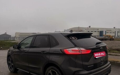 Ford Edge II рестайлинг, 2020 год, 3 050 000 рублей, 8 фотография