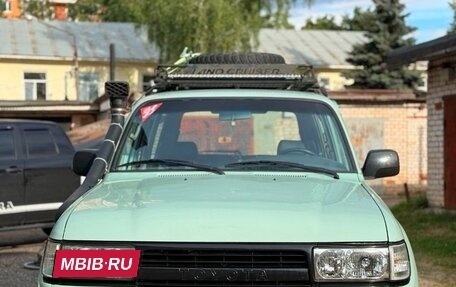 Toyota Land Cruiser 80 рестайлинг, 1993 год, 1 800 000 рублей, 13 фотография