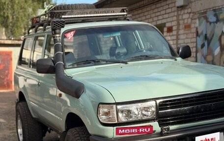 Toyota Land Cruiser 80 рестайлинг, 1993 год, 1 800 000 рублей, 37 фотография