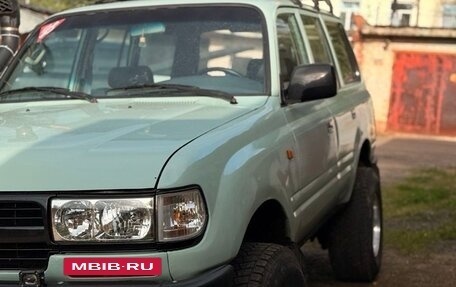Toyota Land Cruiser 80 рестайлинг, 1993 год, 1 800 000 рублей, 39 фотография