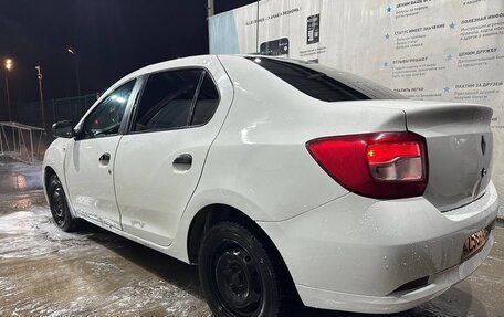 Renault Logan II, 2017 год, 245 000 рублей, 3 фотография