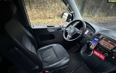 Volkswagen Multivan T5, 2013 год, 2 220 000 рублей, 8 фотография