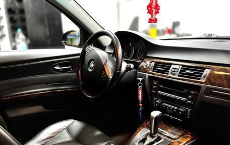 BMW 3 серия, 2006 год, 1 200 000 рублей, 11 фотография