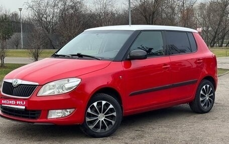 Skoda Fabia II, 2012 год, 600 000 рублей, 2 фотография