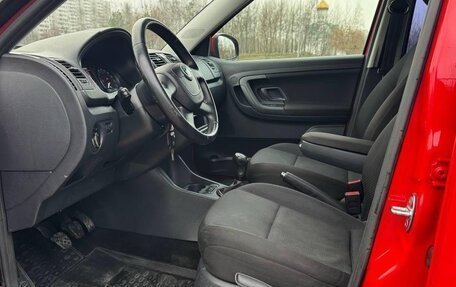 Skoda Fabia II, 2012 год, 600 000 рублей, 10 фотография