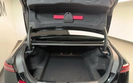 BMW 5 серия, 2025 год, 11 970 000 рублей, 16 фотография