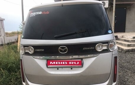 Mazda Biante, 2010 год, 1 100 000 рублей, 2 фотография