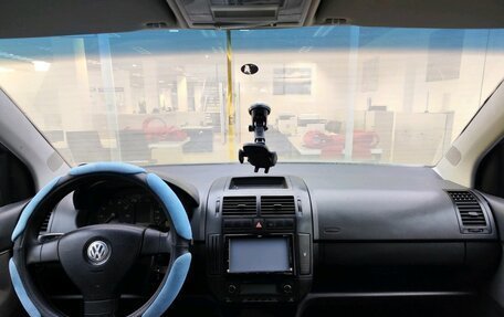 Volkswagen Polo IV рестайлинг, 2007 год, 350 000 рублей, 14 фотография