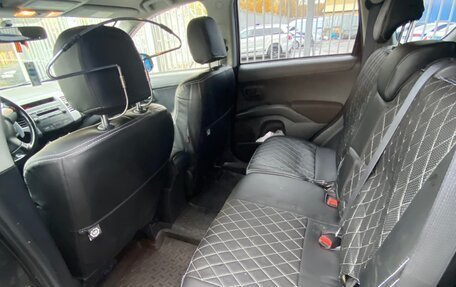 Mitsubishi Outlander III рестайлинг 3, 2009 год, 870 000 рублей, 6 фотография