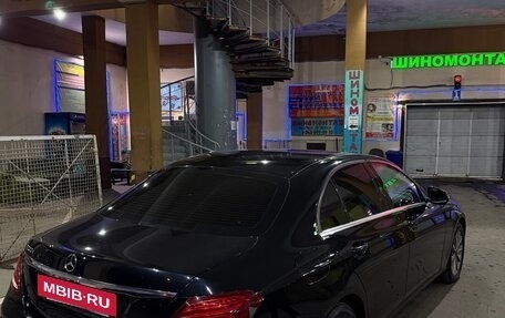 Mercedes-Benz E-Класс, 2019 год, 1 490 000 рублей, 3 фотография