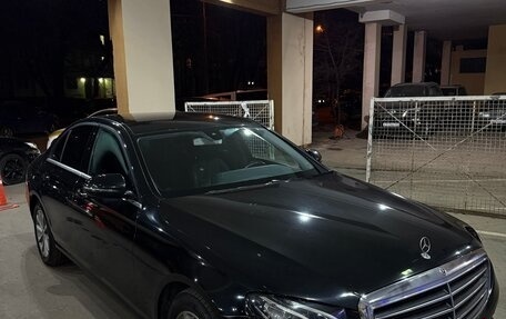 Mercedes-Benz E-Класс, 2019 год, 1 490 000 рублей, 2 фотография