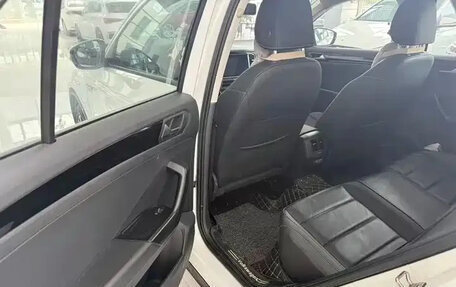 Volkswagen T-Roc I, 2022 год, 1 750 143 рублей, 16 фотография