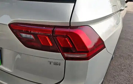 Volkswagen Tiguan II, 2021 год, 2 160 143 рублей, 7 фотография